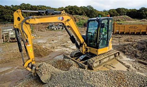 mini excavator with floating blade|Here Are Summaries and Specs for 17 Different Mini Excavator .